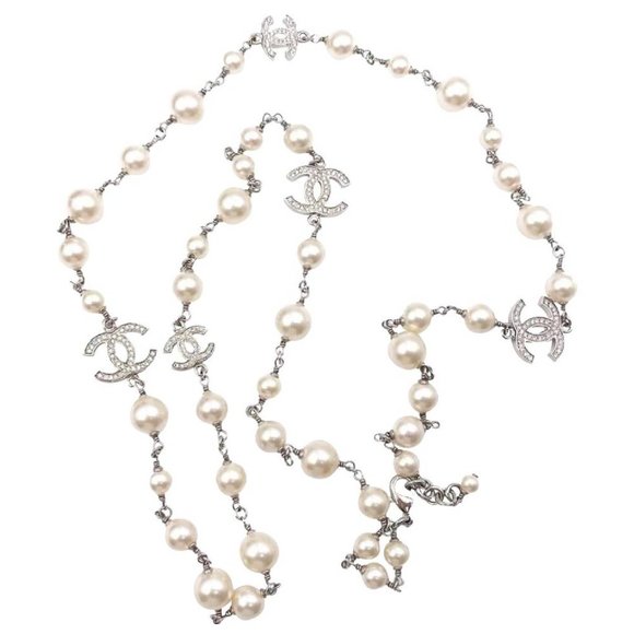 Chanel 5 Silver CC Crystal Faux Pearl Long Necklace - Picture 1 of 4